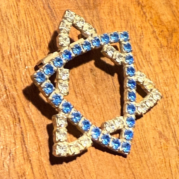 Vintage Blue Rhinestone Star of David Brooch Special Occasion - Picture 5 of 6